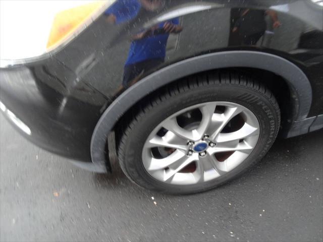 used 2014 Ford Escape car, priced at $7,200