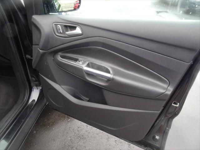 used 2014 Ford Escape car, priced at $7,200