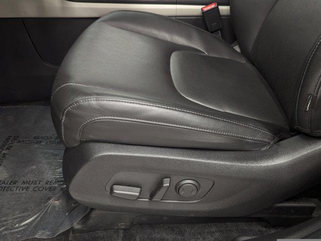 used 2022 Kia Carnival car, priced at $29,596