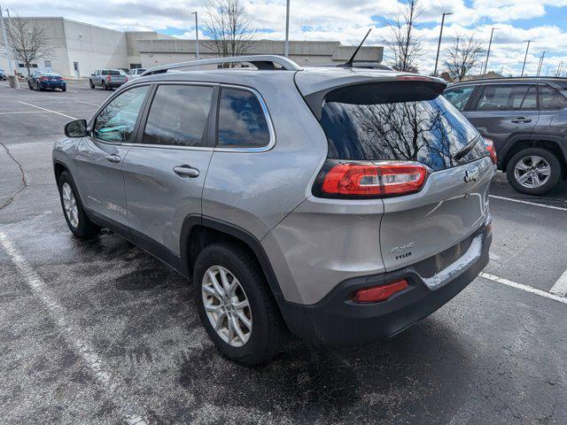 used 2017 Jeep Cherokee car, priced at $11,499