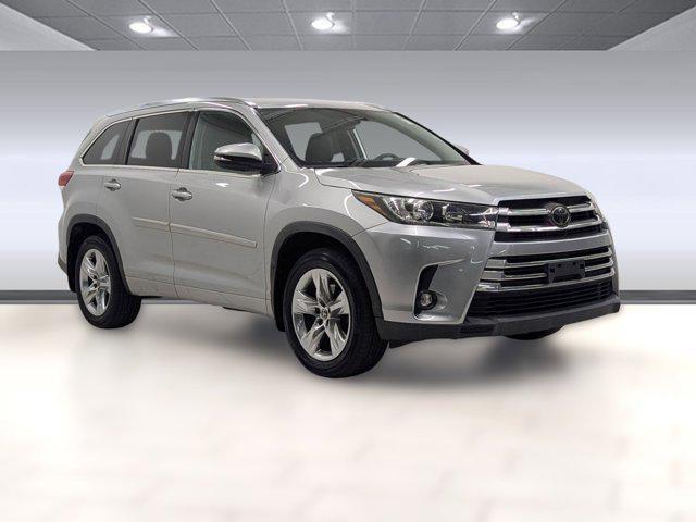 used 2019 Toyota Highlander car, priced at $26,398