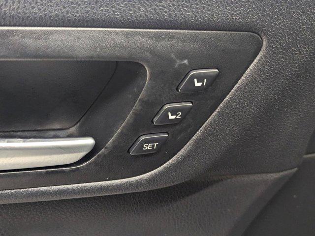 used 2019 Toyota Highlander car, priced at $26,398