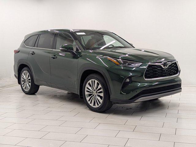 used 2024 Toyota Highlander car, priced at $47,997