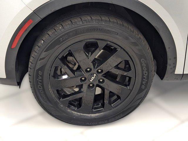 used 2022 Kia Sorento car, priced at $25,397