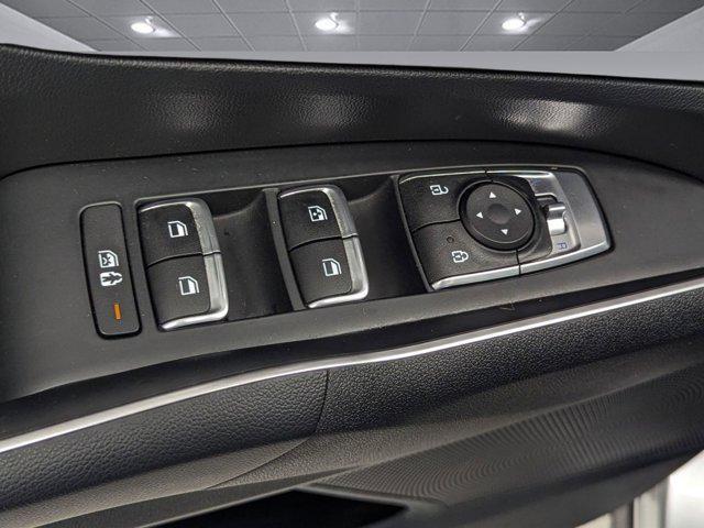 used 2022 Kia Sorento car, priced at $25,397