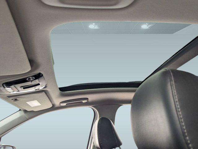 used 2022 Kia Sorento car, priced at $25,397