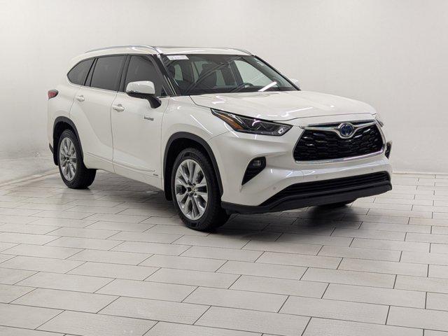 used 2021 Toyota Highlander Hybrid car, priced at $33,828