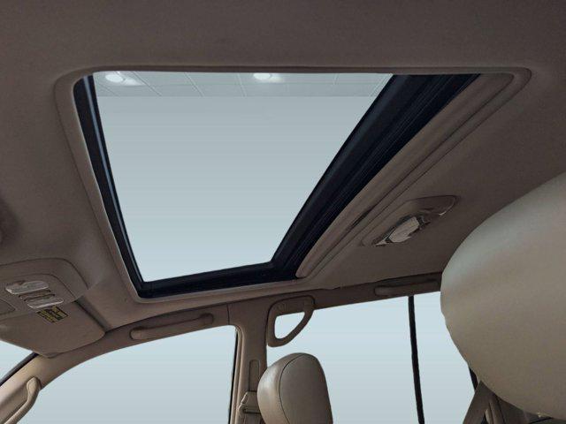 used 2002 Lexus LX 470 car, priced at $14,988