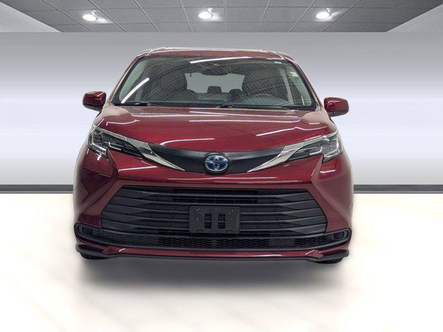 used 2021 Toyota Sienna car, priced at $30,297