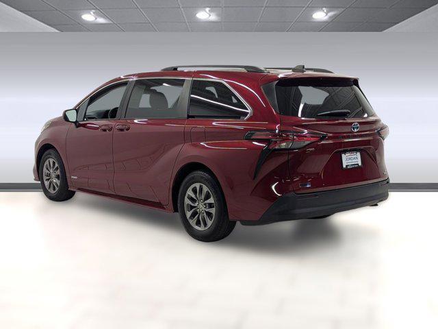 used 2021 Toyota Sienna car, priced at $30,297