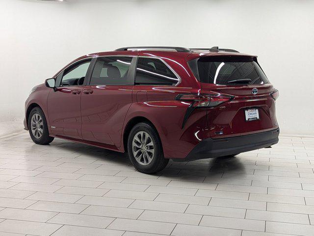 used 2021 Toyota Sienna car, priced at $30,498