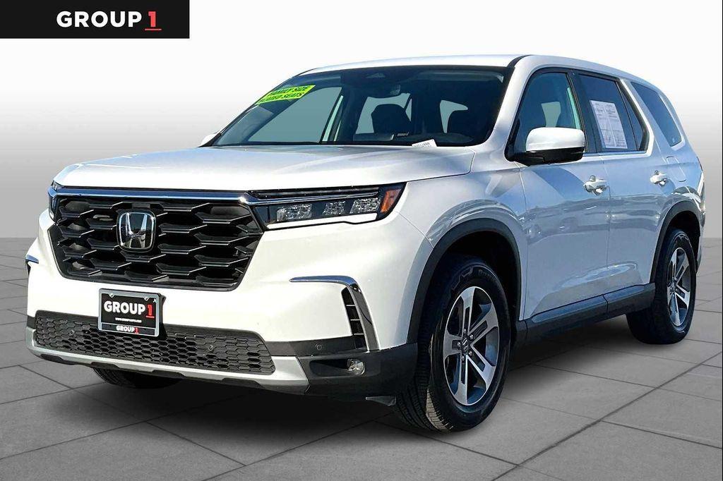 used 2023 Honda Pilot car, priced at $36,799