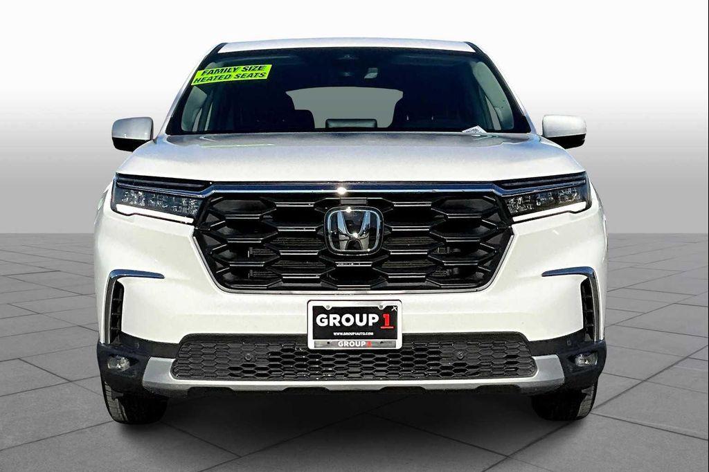 used 2023 Honda Pilot car, priced at $36,799