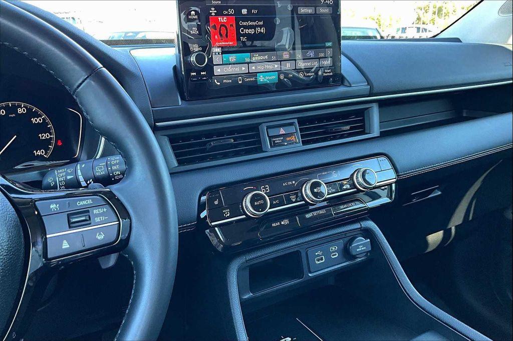 used 2023 Honda Pilot car, priced at $36,799
