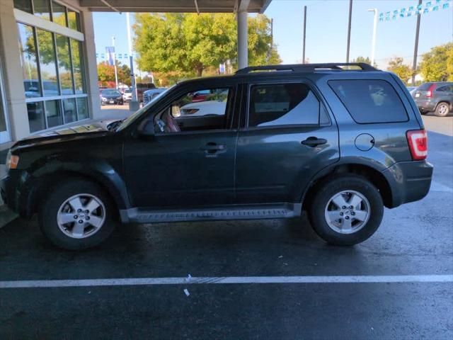 used 2009 Ford Escape car, priced at $7,995