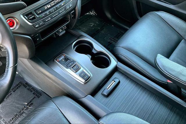 used 2022 Honda Pilot car, priced at $29,898