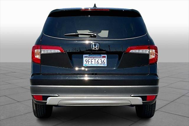 used 2022 Honda Pilot car, priced at $29,898