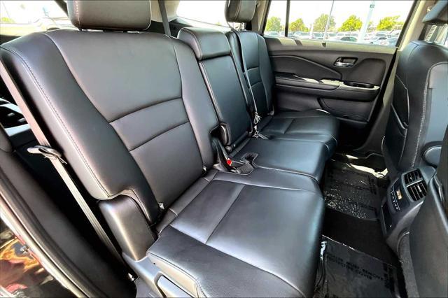 used 2022 Honda Pilot car, priced at $29,898