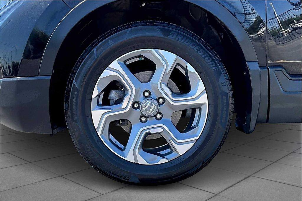 used 2018 Honda CR-V car, priced at $21,220