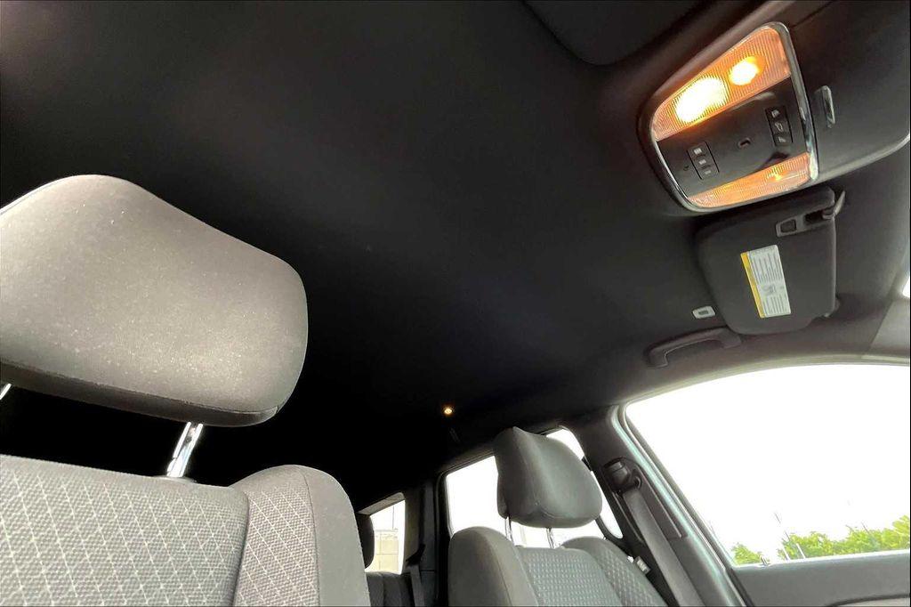 used 2019 Jeep Grand Cherokee car, priced at $15,784