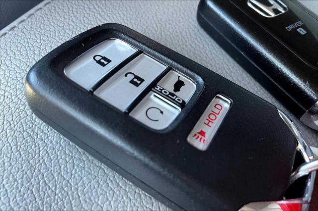used 2017 Honda CR-V car, priced at $19,595