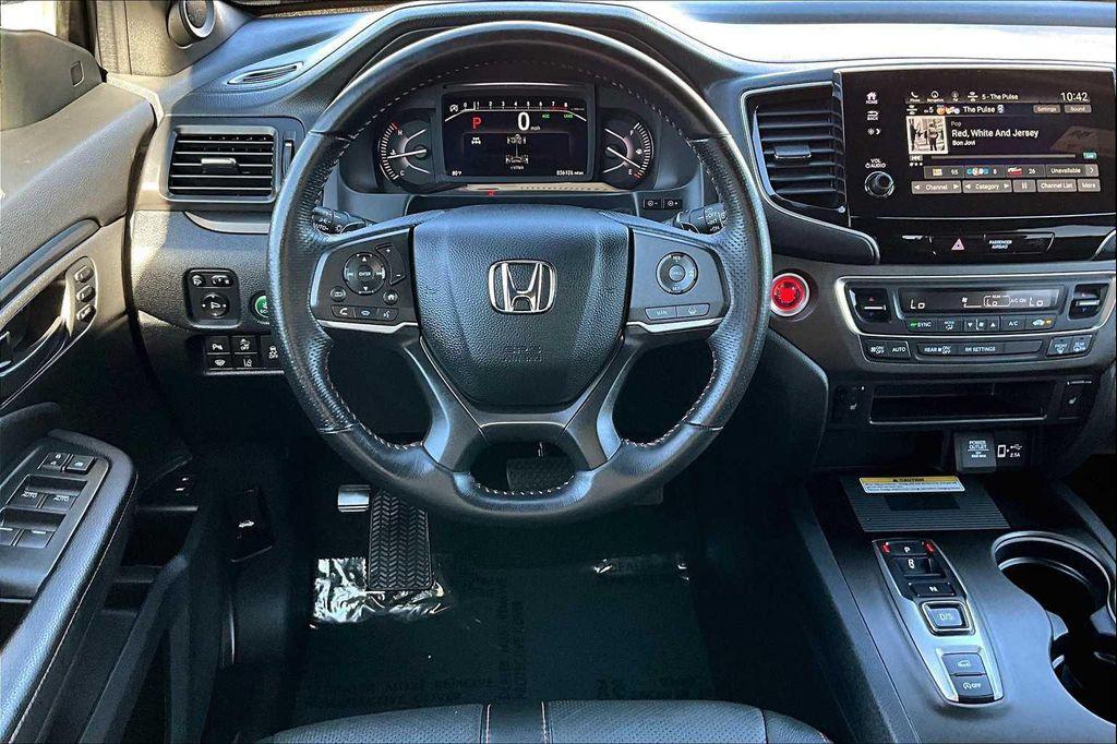 used 2022 Honda Passport car, priced at $32,324