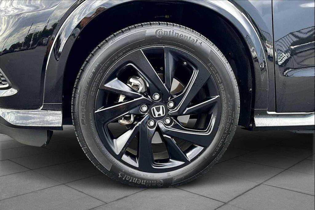 used 2022 Honda HR-V car, priced at $22,000