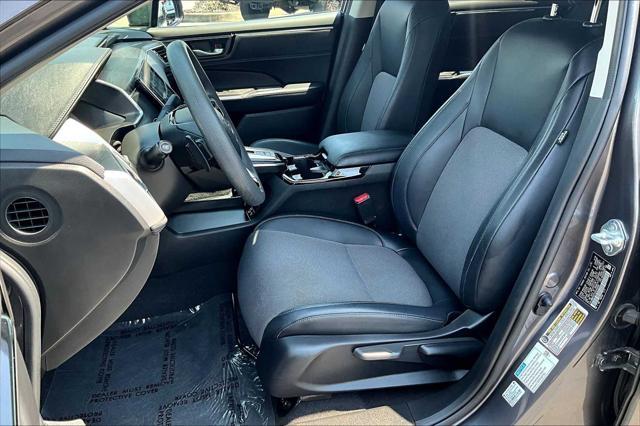 used 2018 Honda Clarity Plug-In Hybrid car, priced at $20,102
