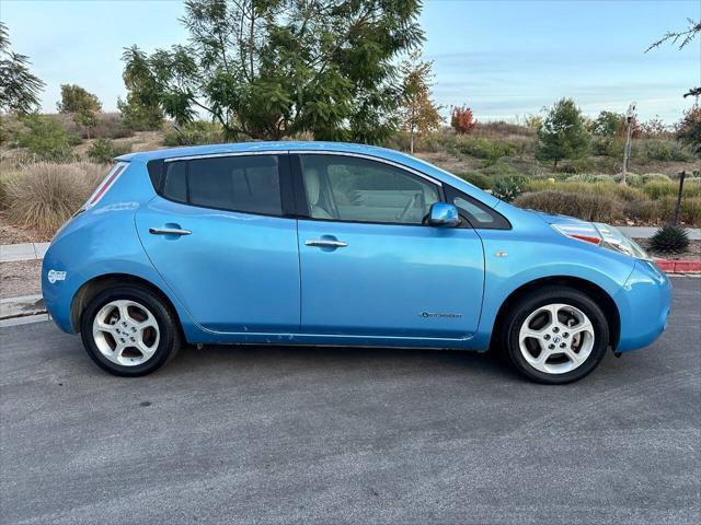 used 2011 Nissan Leaf car, priced at $2,999