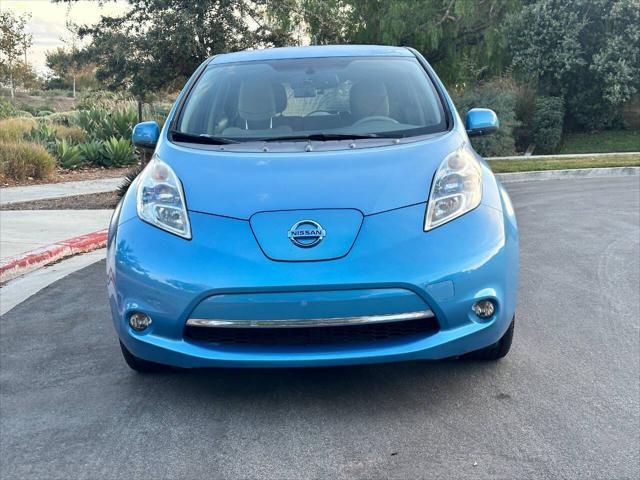 used 2011 Nissan Leaf car, priced at $2,999