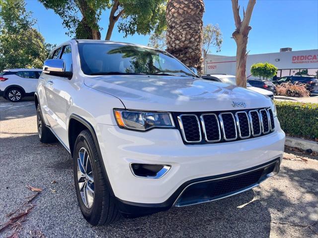 used 2017 Jeep Grand Cherokee car, priced at $11,499