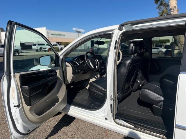 used 2014 Chrysler Town & Country car, priced at $5,499