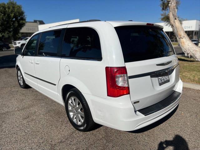 used 2014 Chrysler Town & Country car, priced at $5,499