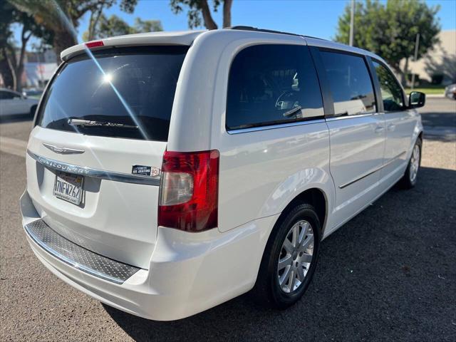 used 2014 Chrysler Town & Country car, priced at $5,499