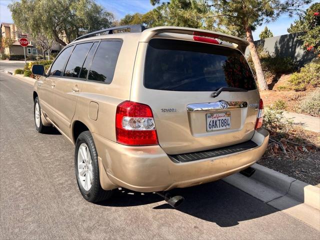 used 2007 Toyota Highlander Hybrid car, priced at $5,499