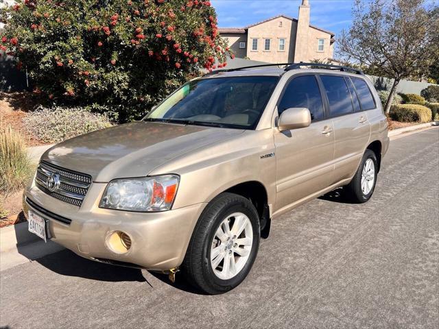 used 2007 Toyota Highlander Hybrid car, priced at $5,499