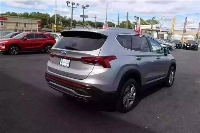 used 2023 Hyundai Santa Fe car, priced at $22,333