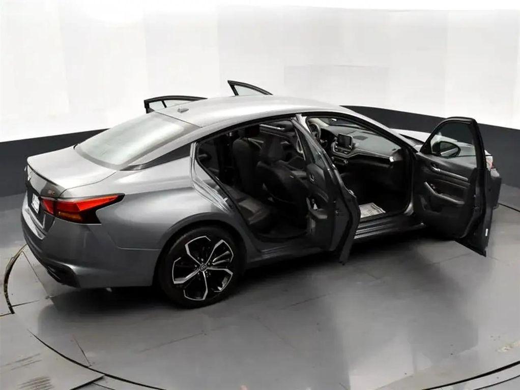 used 2023 Nissan Altima car, priced at $20,161