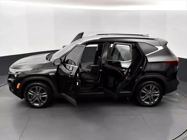 used 2023 Kia Seltos car, priced at $19,517
