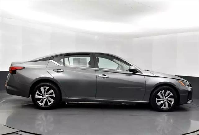 used 2023 Nissan Altima car, priced at $19,077