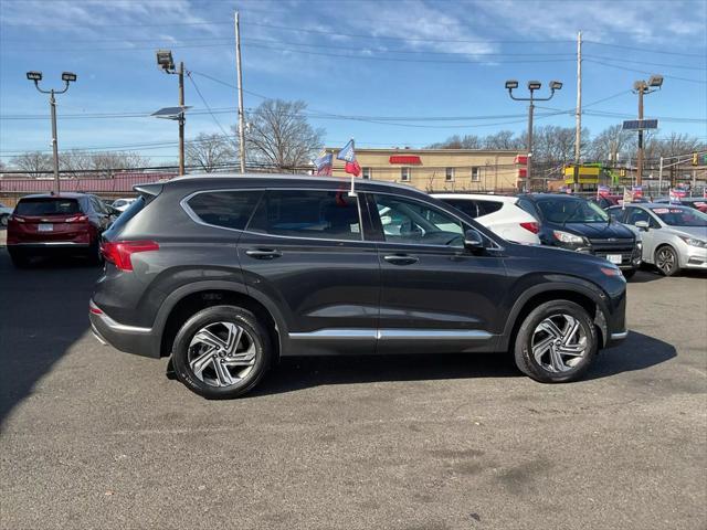 used 2023 Hyundai Santa Fe car, priced at $22,119