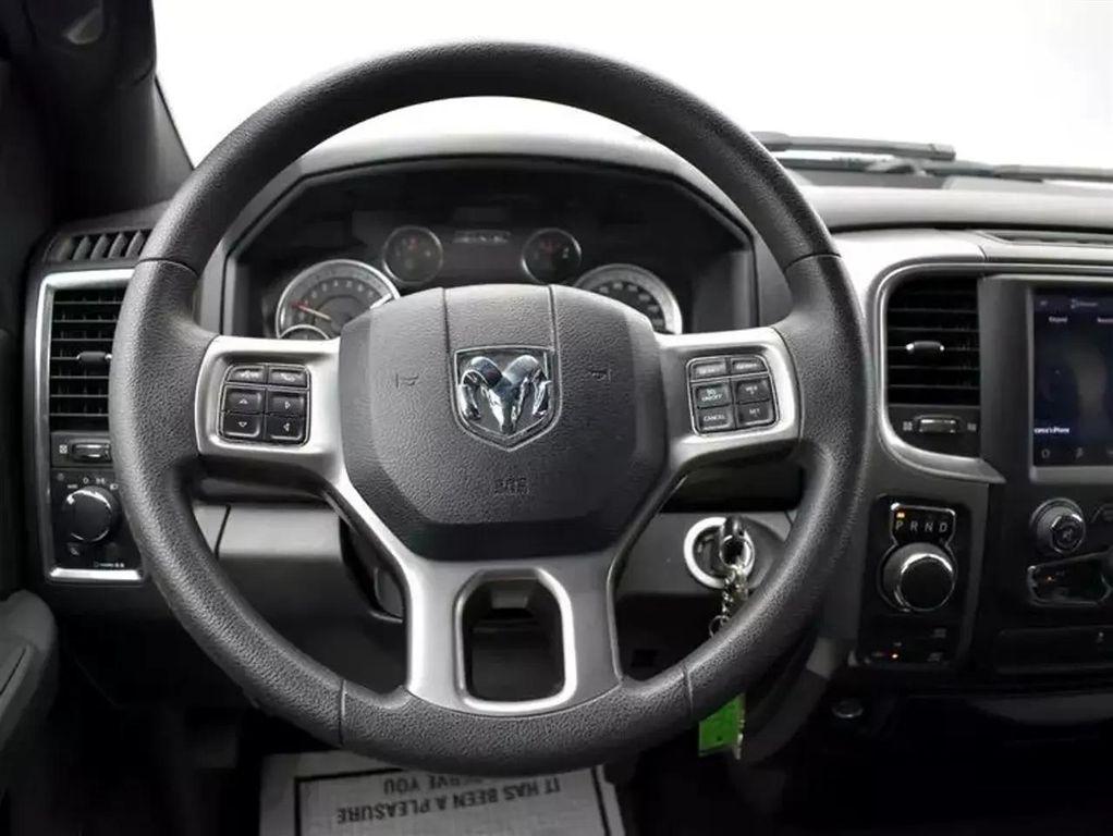 used 2022 Ram 1500 Classic car, priced at $27,636