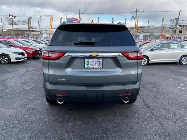 used 2021 Chevrolet Traverse car, priced at $23,777