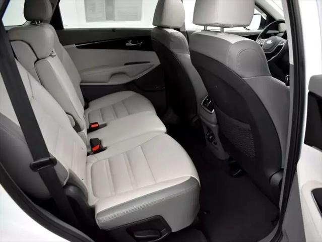 used 2019 Kia Sorento car, priced at $18,721