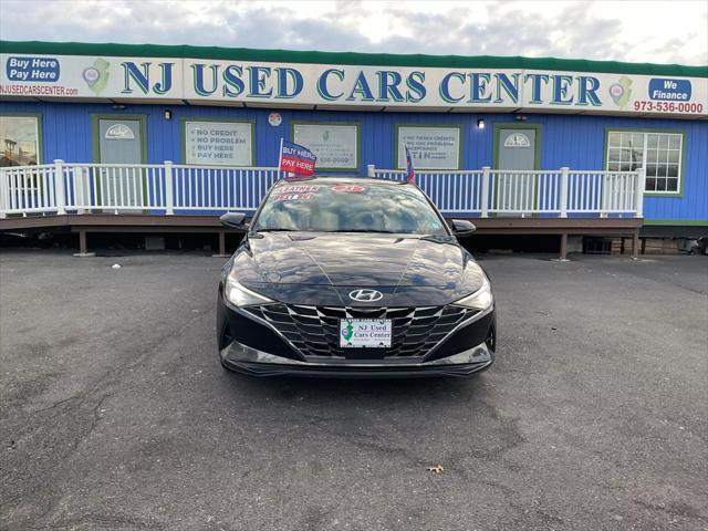 used 2022 Hyundai Elantra car, priced at $17,169