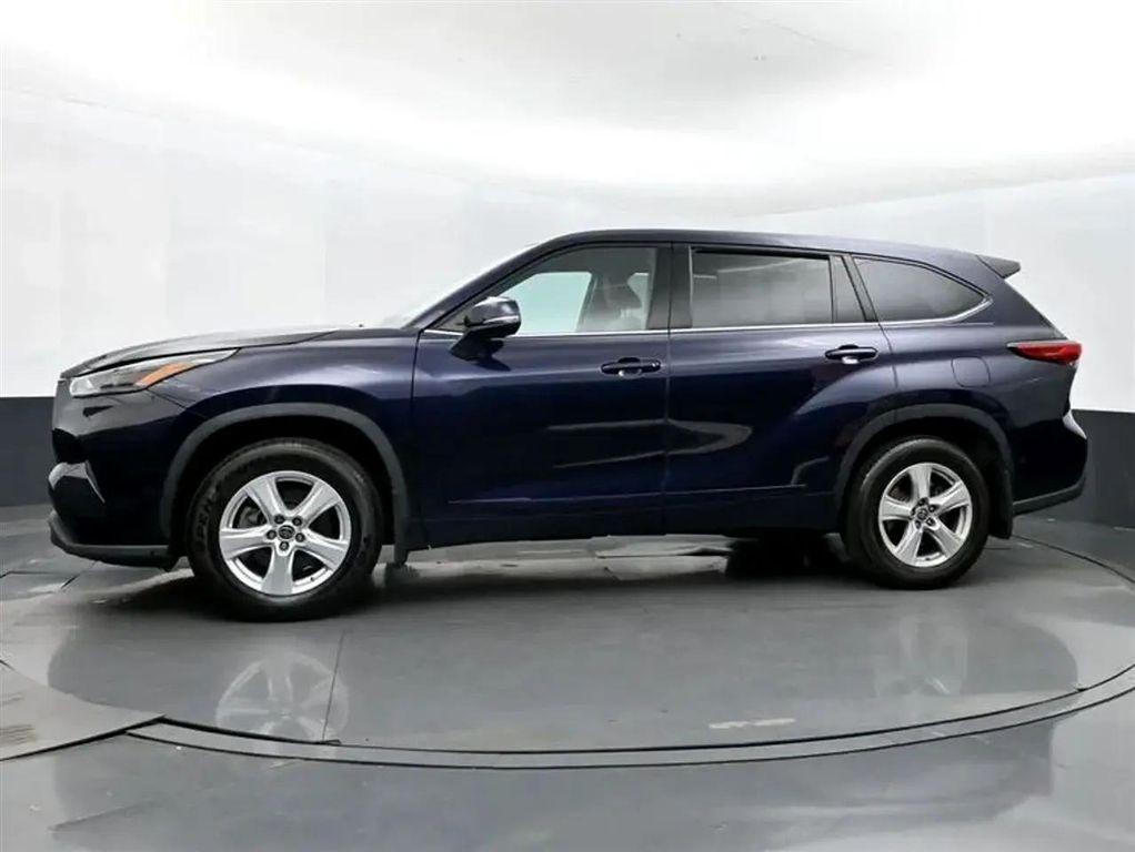 used 2022 Toyota Highlander car, priced at $29,083