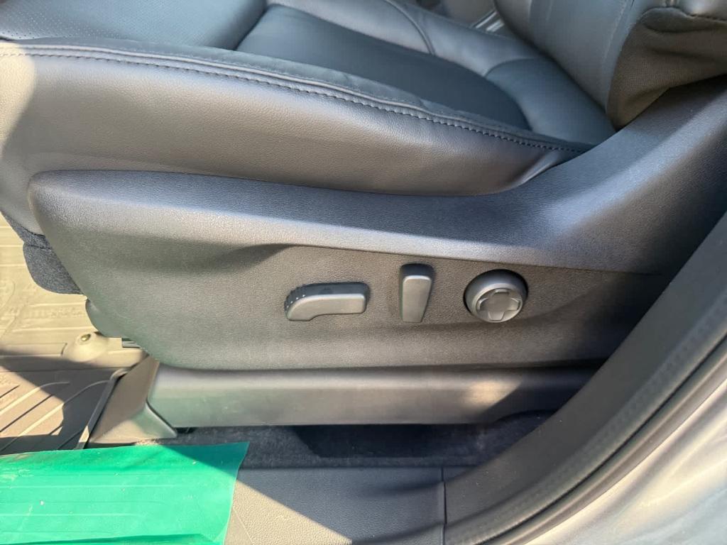 new 2025 Subaru Ascent car, priced at $39,298