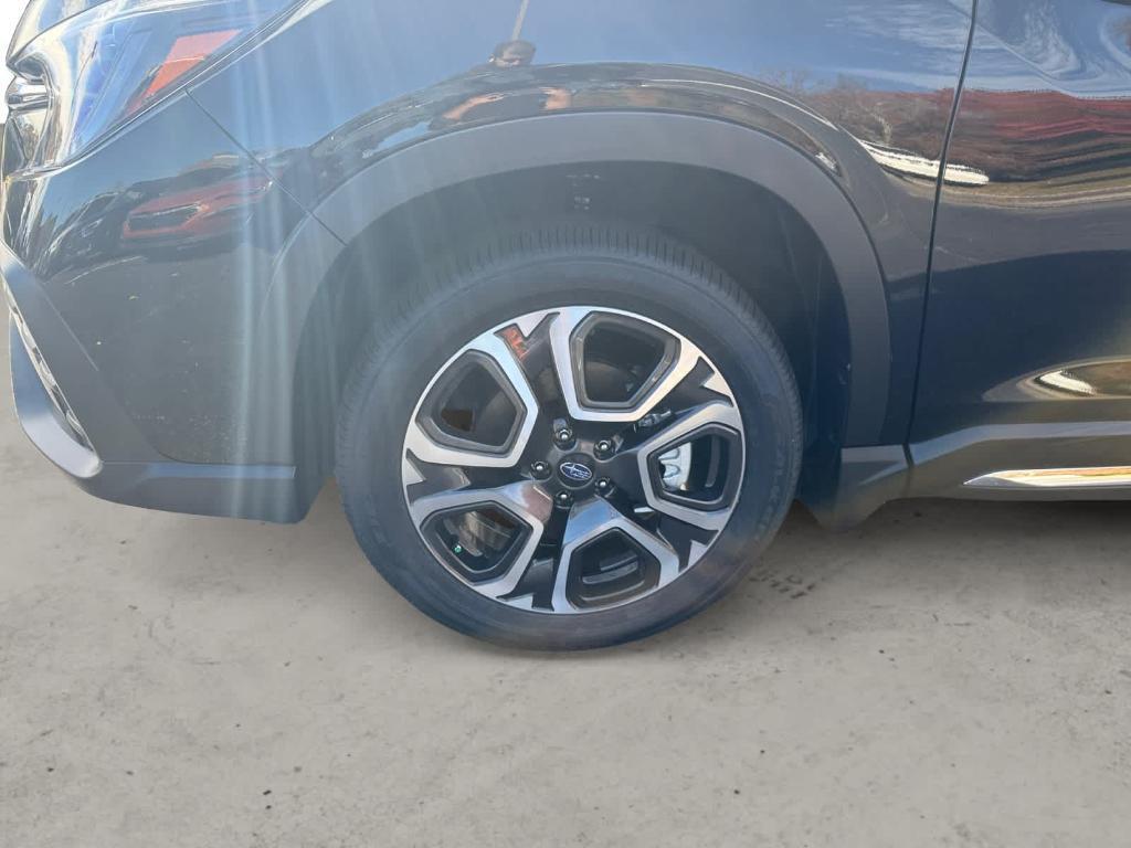 new 2025 Subaru Ascent car, priced at $49,586