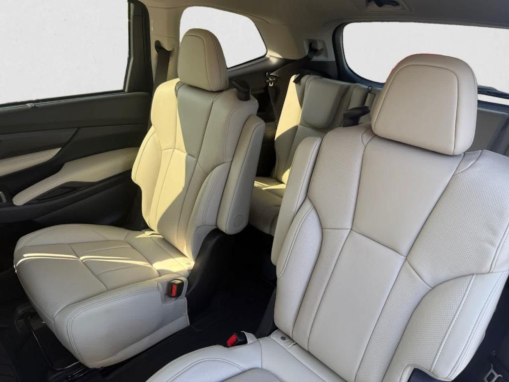 new 2025 Subaru Ascent car, priced at $50,726