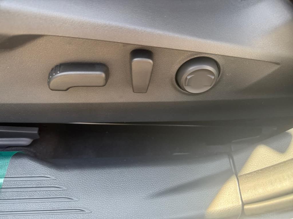 new 2025 Subaru Legacy car, priced at $29,609